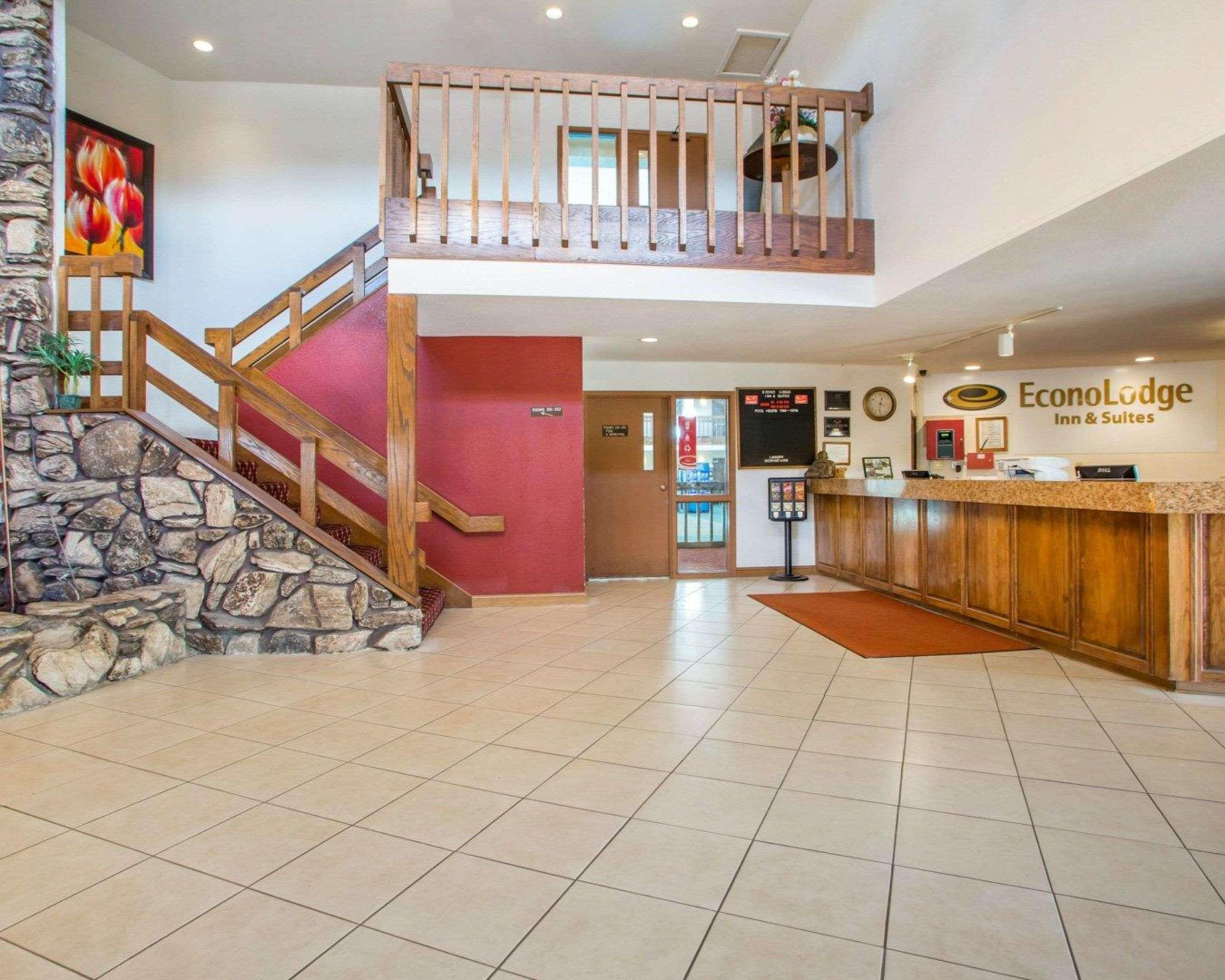 University Inn & Suites Stevens Point Zewnętrze zdjęcie
