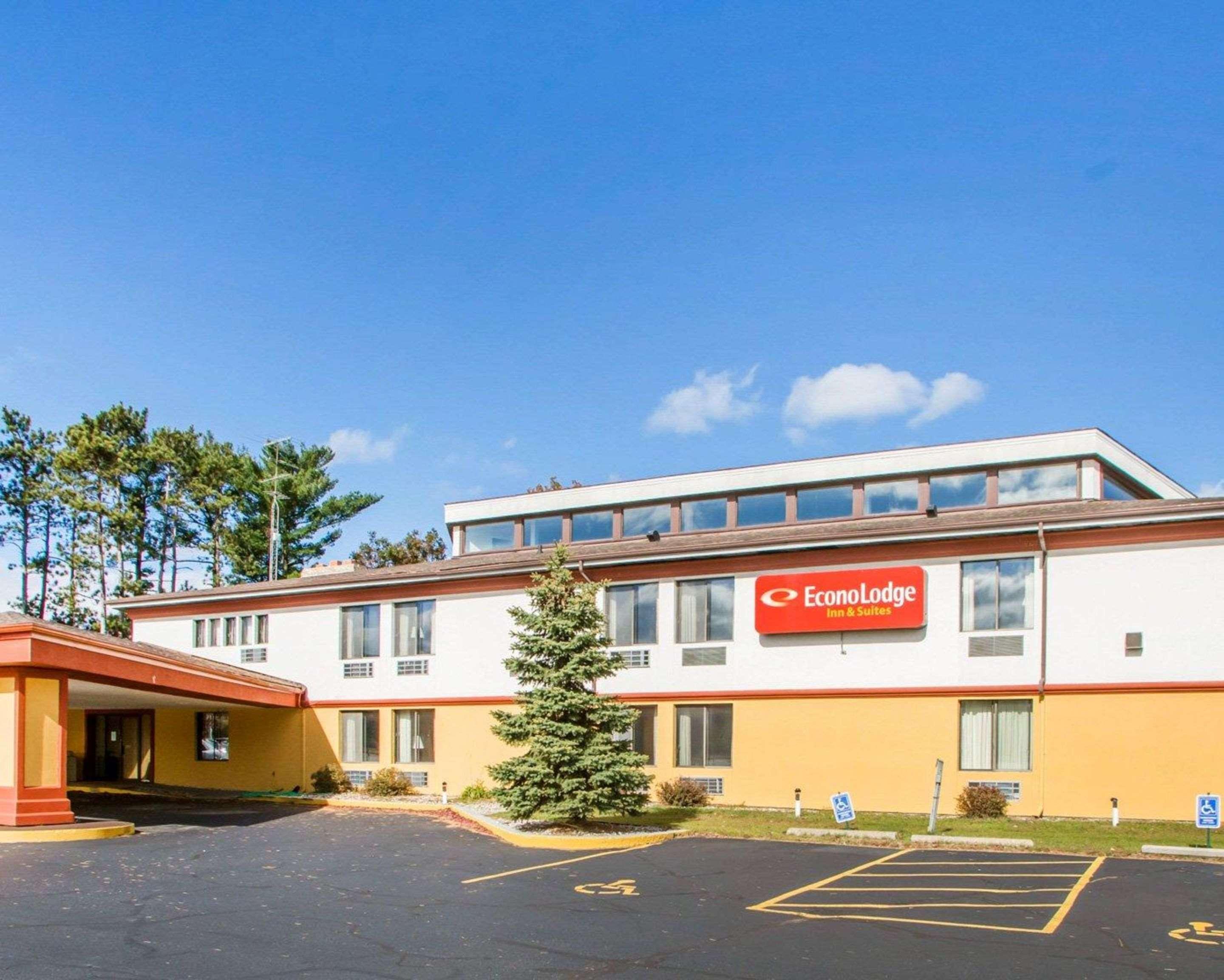University Inn & Suites Stevens Point Zewnętrze zdjęcie