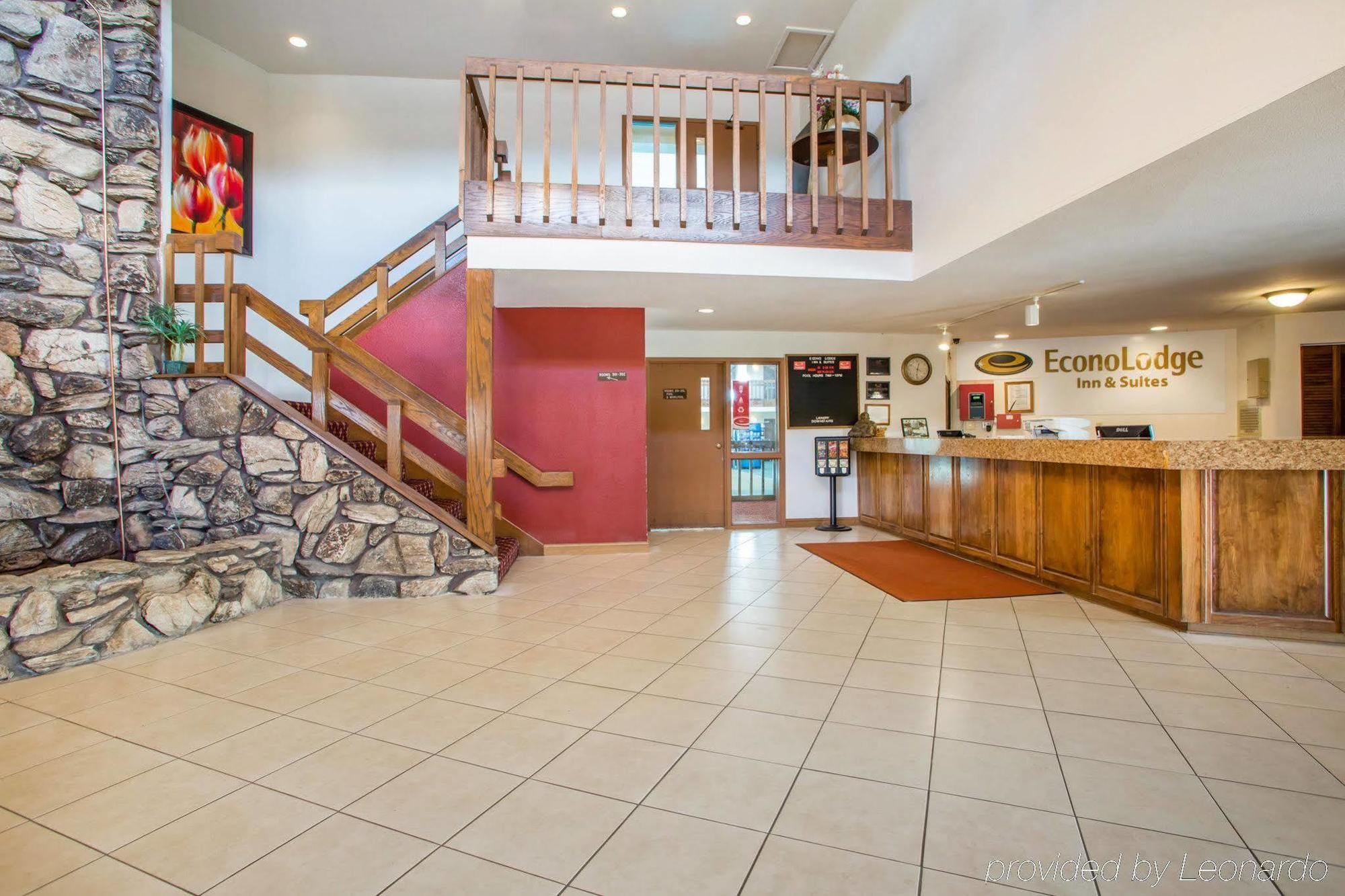 University Inn & Suites Stevens Point Zewnętrze zdjęcie