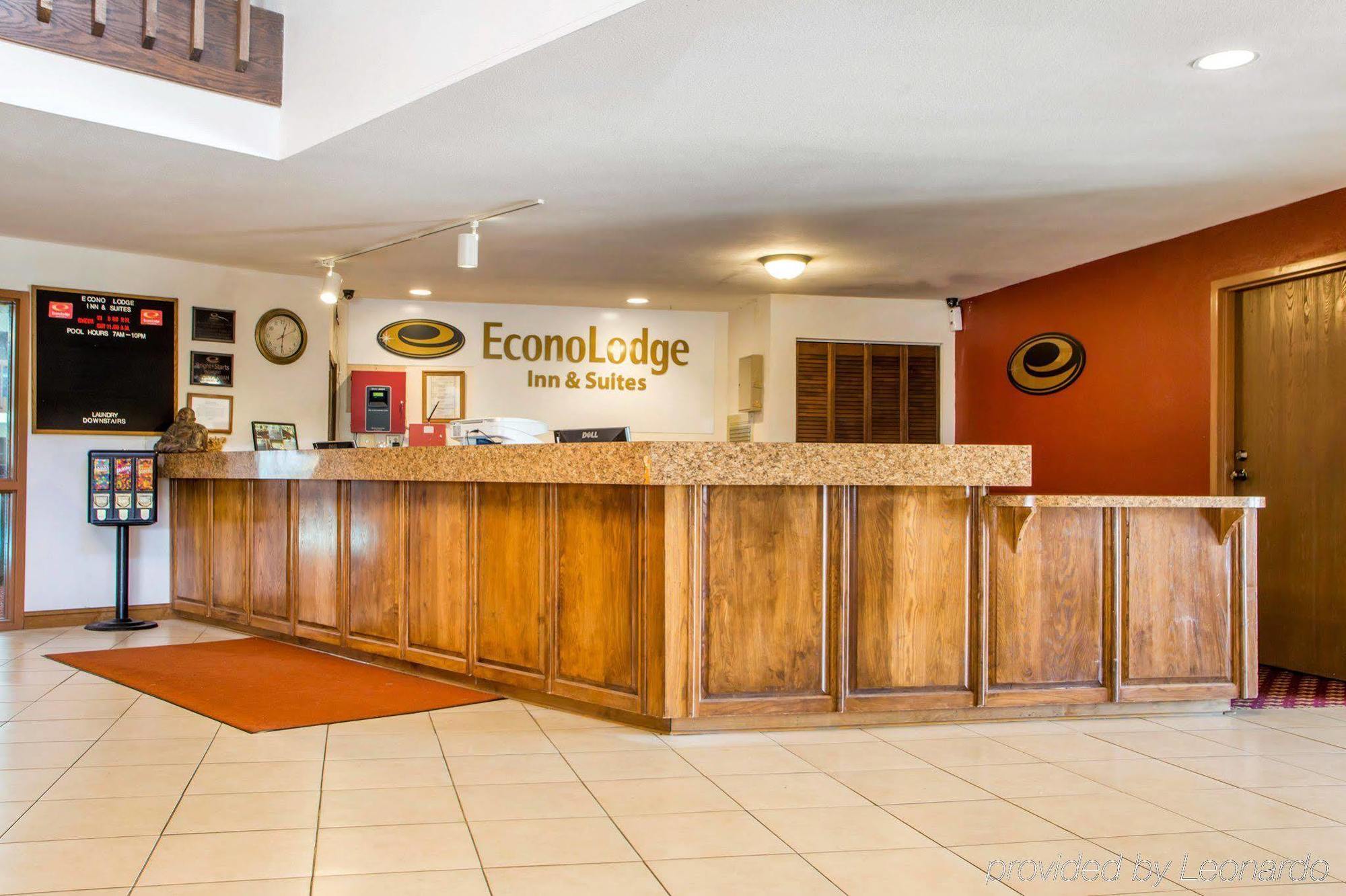 University Inn & Suites Stevens Point Zewnętrze zdjęcie